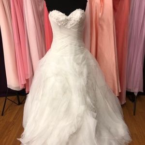 Atelier Diagonal Size 10 Ivory Wedding Dress